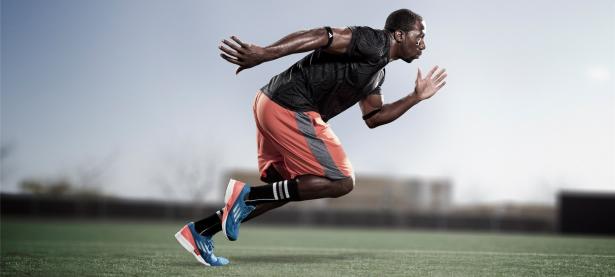 詹姆斯官方宣布败北新规，勇士引发争议！比赛高潮迭起