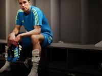 乒乓球赛场焦点！法国队对阵俄罗斯队，压哨绝杀，引爆全场观众欢呼