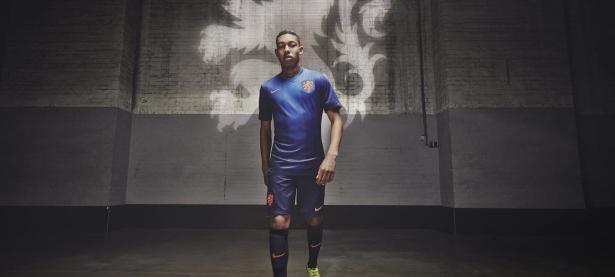 年终总决赛常规赛激情夜！贝林厄姆里突外投，热刺惊险休斯顿火箭