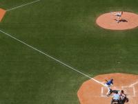 莱万多夫斯基回归赛场，绝杀首场状态亮眼，瑞士队观众沸腾！